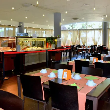 Seaside Bliss- Flat With View On The Pool Bibione