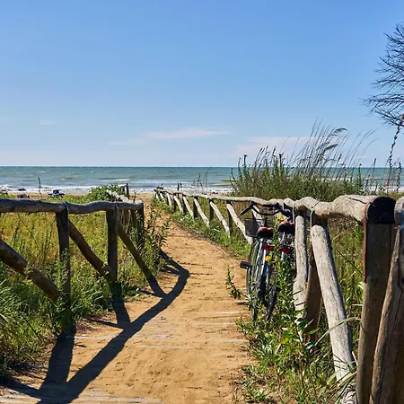 Διαμέρισμα Seaside Bliss- Flat With Lovely Views *