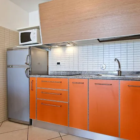 Seaside Bliss- Flat With Lovely Views Διαμέρισμα