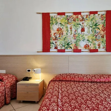 Seaside Bliss- Flat With Lovely Views