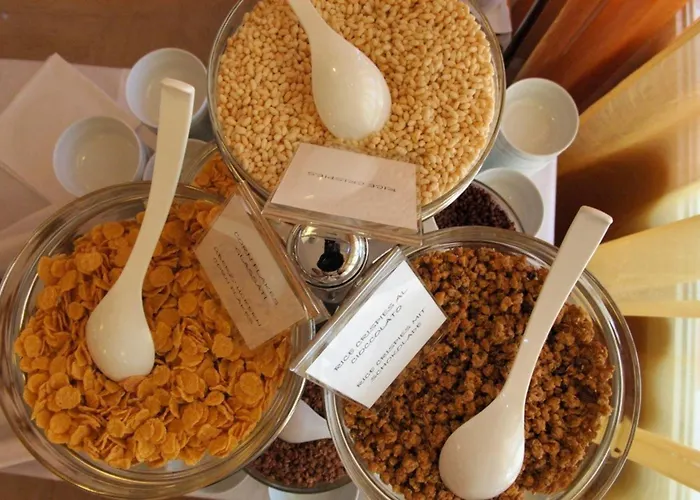 Seaside Bliss- Flat With View On The Pool 公寓 *